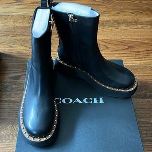 Coach Vanesa leather booties
